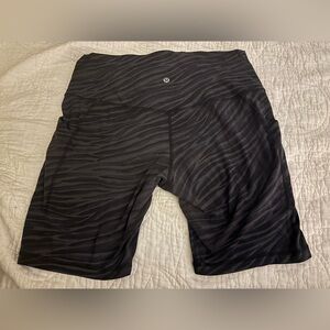Lululemon HR Align Shorts Le Tigre